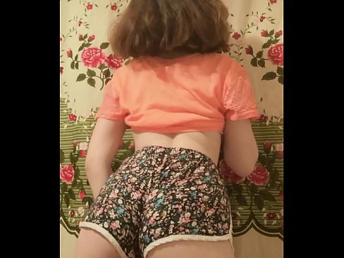 ❤️ סעקסי יונג באַבע סטריפּינג אַוועק איר קורצע הייזלעך אויף אַפּאַראַט קוואַליטעט פּאָרן ביי yi.sexonfire.ru
